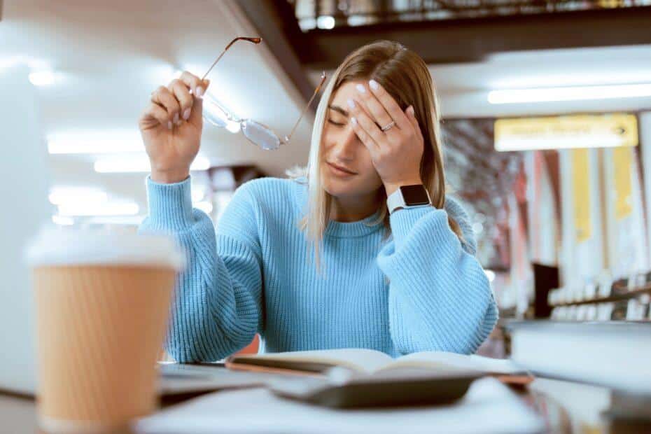 woman with headache